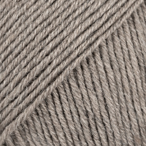 STÖK HNOTA - Baby Merino litur 57